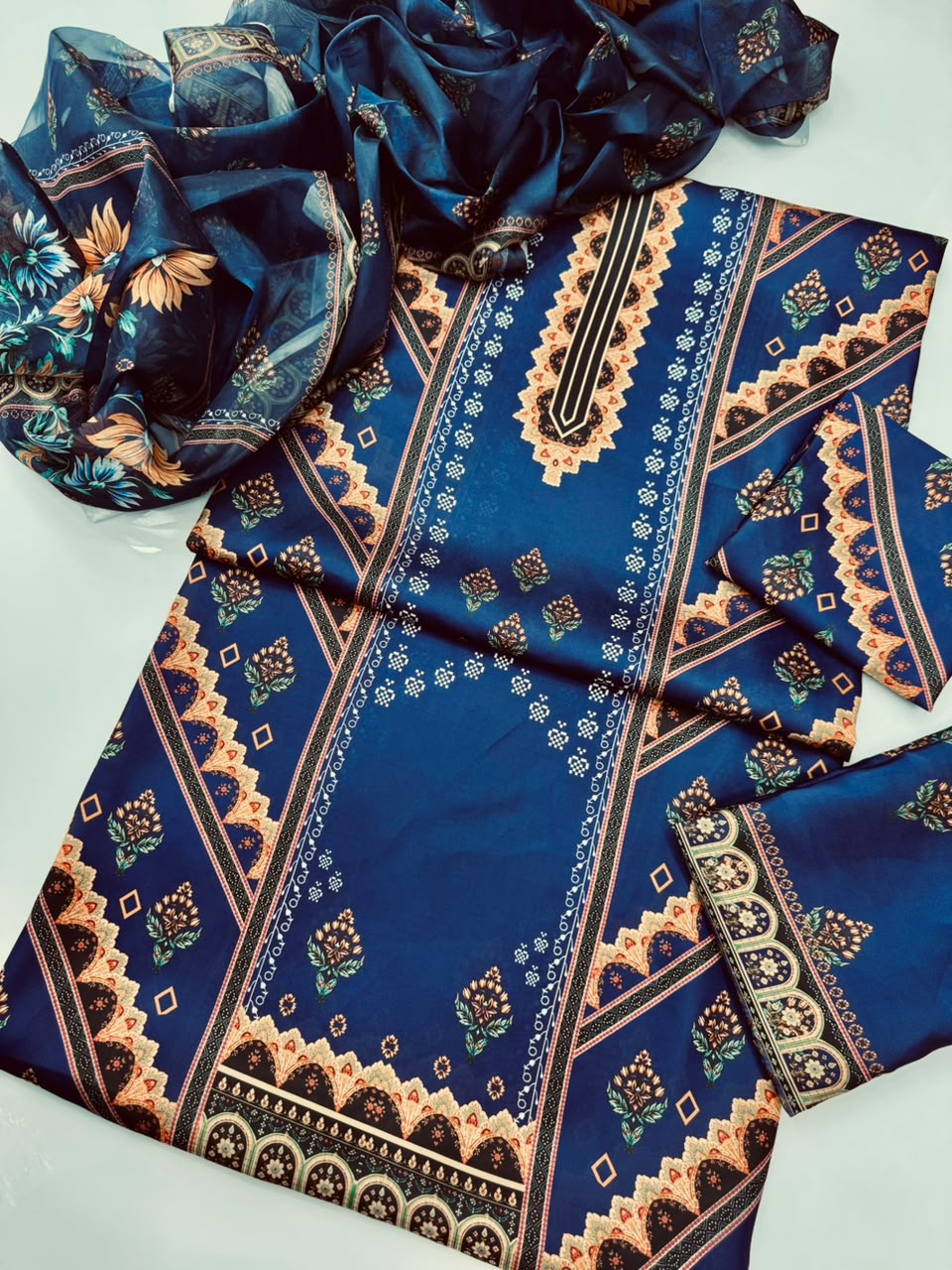 Raza Fabrics Premium Chamois Silk Unstitched Suit - Floral Print